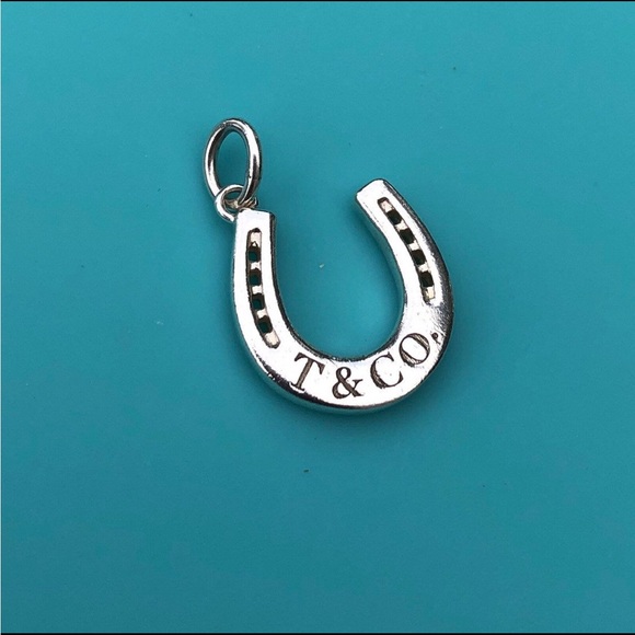 *SOLD* RARE Tiffany & Co. Horseshoe Charm. - Picture 4 of 5